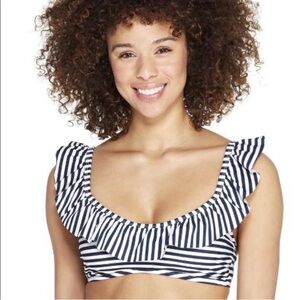 Vineyard Vines for Target Striped Navy  Ruffle Bikini Top, size XL NWT